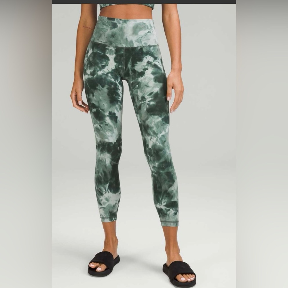 Lululemon - Align Leggings 25”